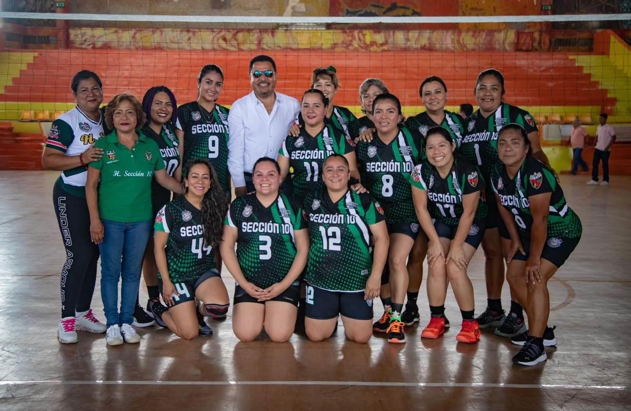 Minatitlán se coronó en voleibol femenil