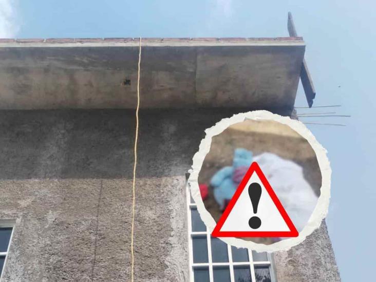 En El Castillo, hombre pierde la vida al caer de un segundo piso