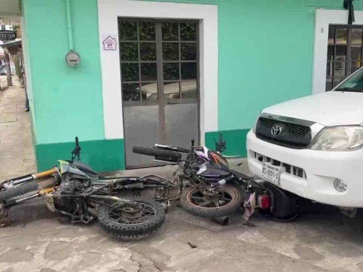 Accidente entre motocicletas deja tres lesionados en Misantla