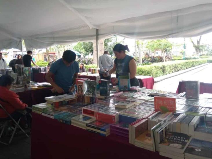Día Mundial del Libro: buscan fomentar el hábito de la lectura en Xalapa