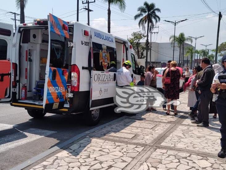 Carambola en Orizaba les causa crisis nerviosa; 8 lesionados