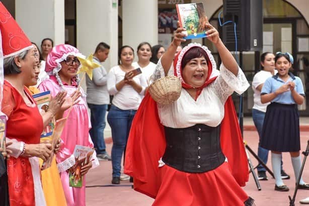 Así conmemoraron el Día Internacional del Libro en Coatzacoalcos