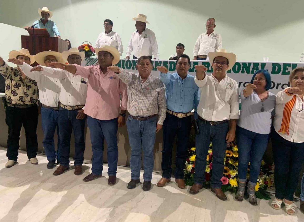 Isaac Velasco asume su puesto como dirigente de la Unión ganadera del Sur de Veracruz | VIDEO
