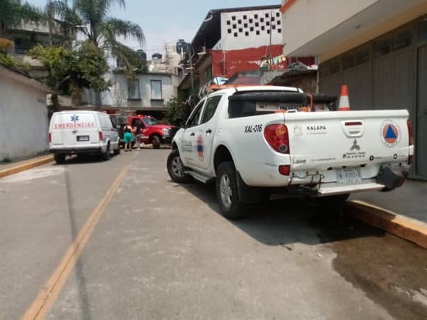 Fuga de gas causa incendio en vivienda en colonia de Xalapa