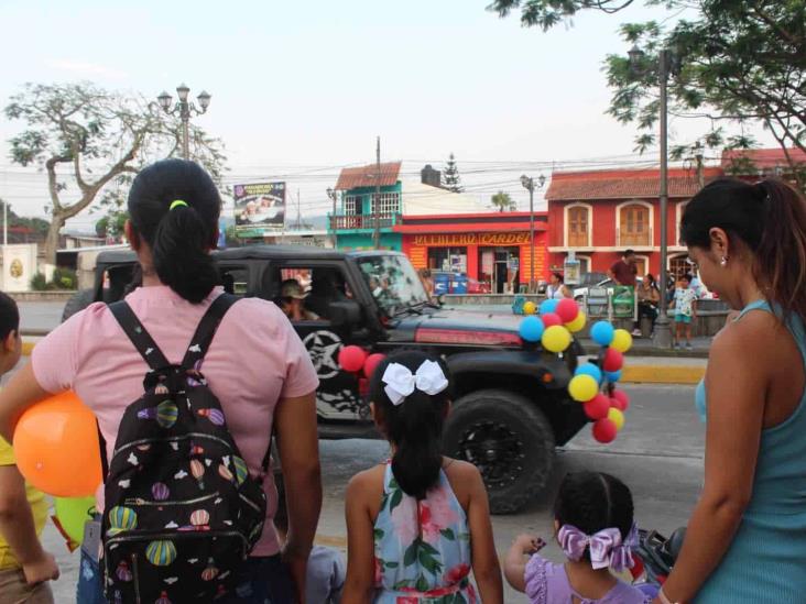 Con dulces, globos y sorpresas, celebran el Día del Niño en Misantla