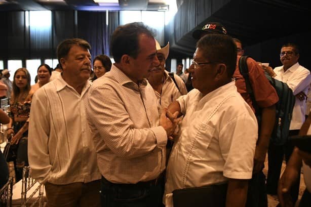 Pepe Yunes afirma que encuestas dicen que hay empate técnico en Veracruz