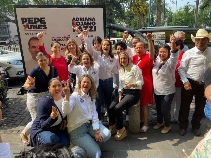 En Xalapa, Adriana Rojano Pazzi inicia campaña por diputación local