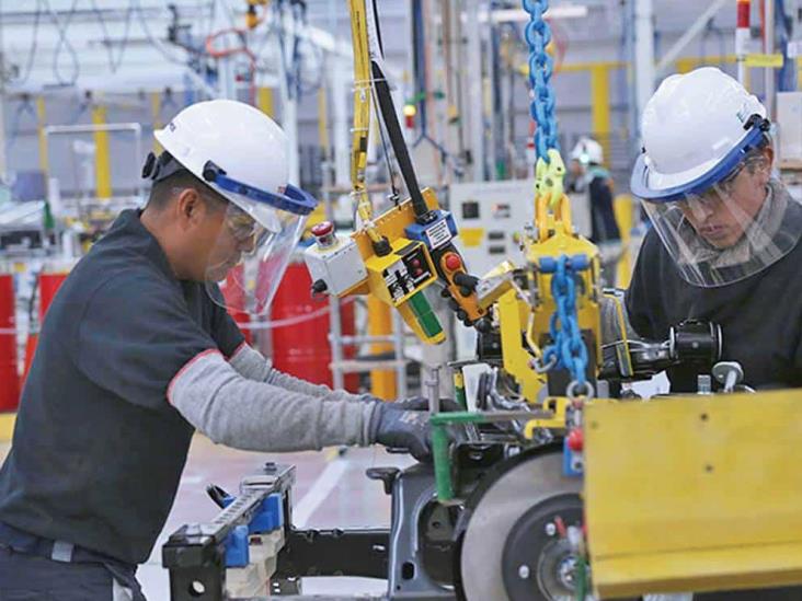 Sector manufacturero reporta disminución por segundo mes consecutivo