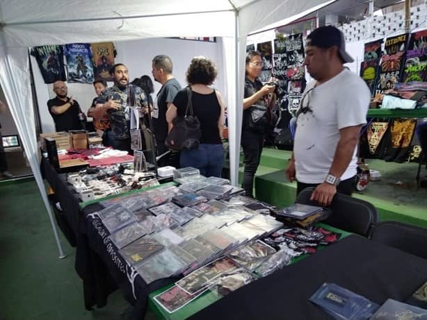 Realizan primer Heavy Metal Bazar en Xalapa