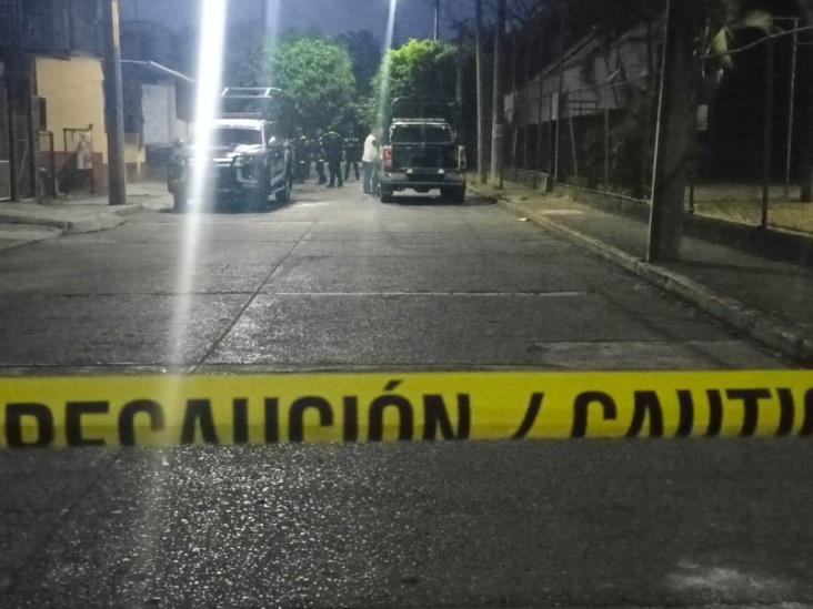 Lunes rojo en Córdoba; asesinan a empleado en Infonavit San Román