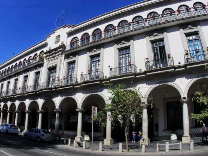 Atención, este viernes estará cerrado Palacio Municipal de Xalapa