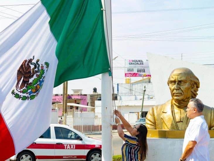 Conmemoran en Minatitlán natalicio de Miguel Hidalgo