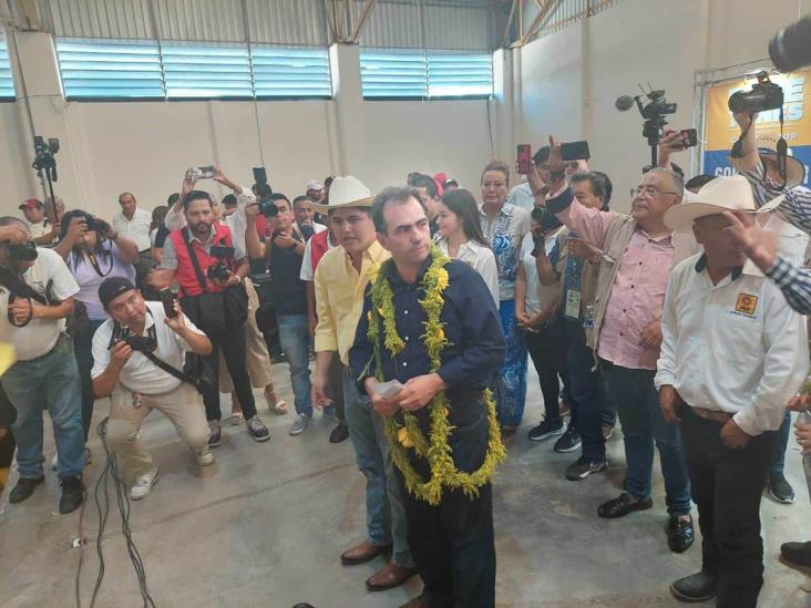 En zona centro, llama Pepe Yunes a votar por un gobierno eficaz