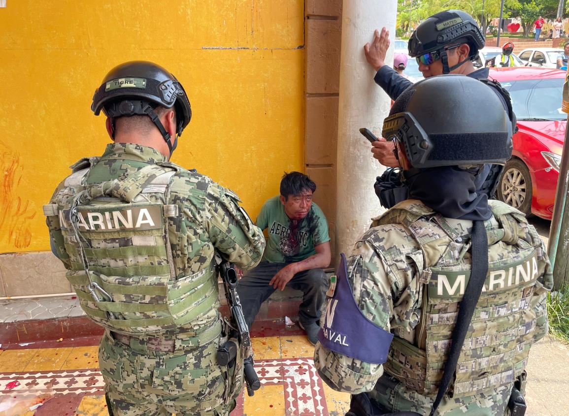 Durante riña ente ebrios, hieren a tubazos a individuo en Acayucan 