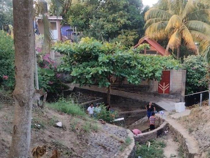 ¿Conoces el manantial El Chorrito? un lugar en Minatitlán con agua 99% purificada | VIDEO