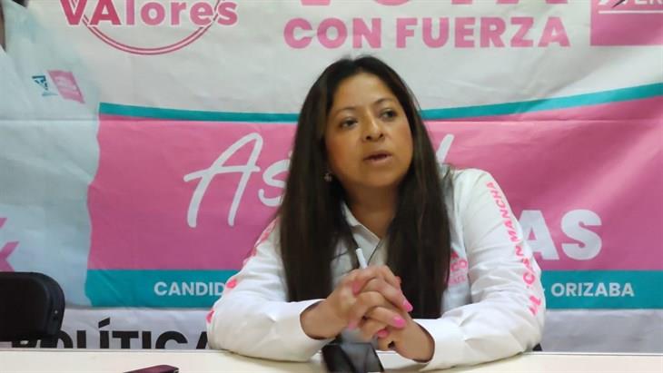 Candidata a diputada de Fuerza por México, denuncia hackeo en su página de facebook (+Video)
