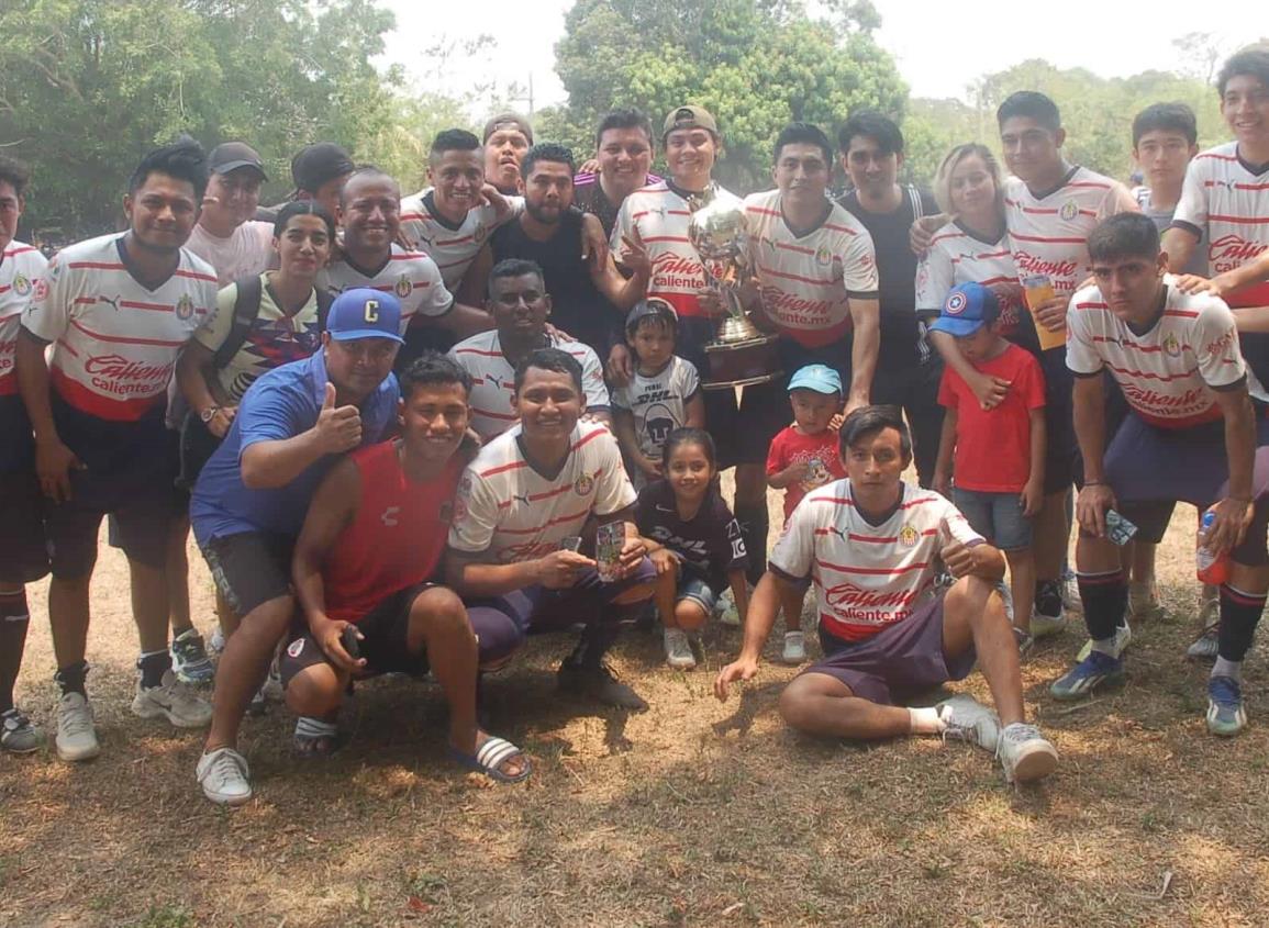 FC Ductos es campeón de la Liga de Futbol EDUMAR 96