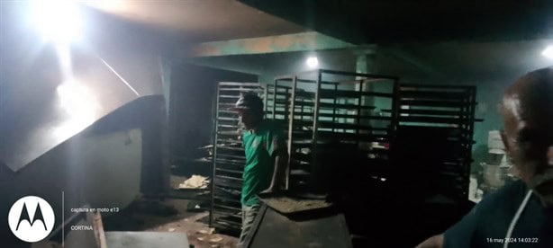 Explosión por acumulación de gas causa alarma en panadería de Xico