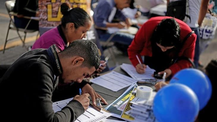 Gobernador de Chiapas: Se redujo la pobreza un 10.63% en los últimos seis años