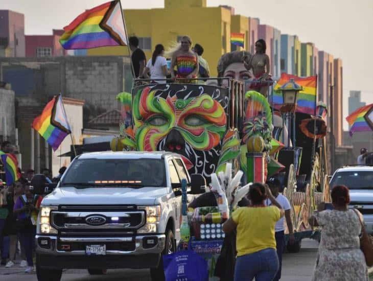 Histórica marcha LGBT+ con Wendy Guevara en Coatzacoalcos | VIDEO