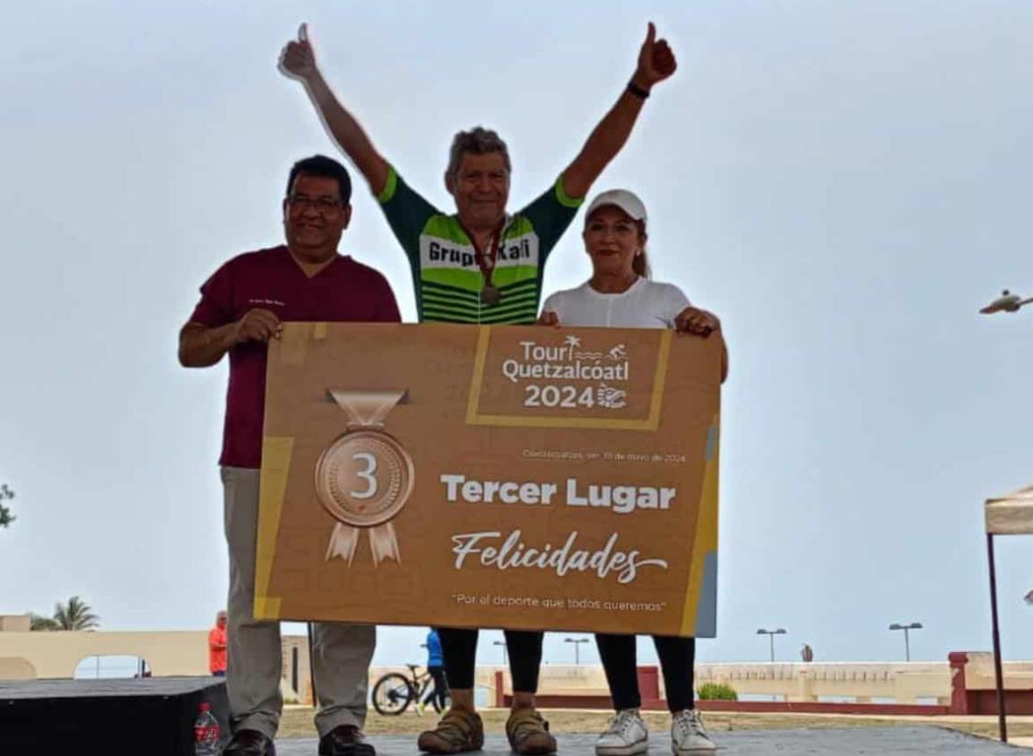 Ciclistas minatitlecos destacaron en el Tour Quetzalcóatl