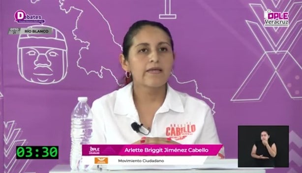 Con solo dos candidatas, realizan debate de aspirantes a la diputación local en Río Blanco