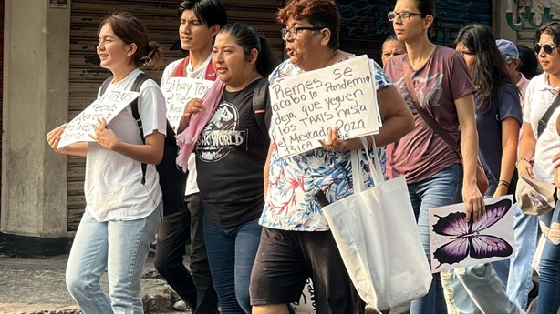 Protestan comerciantes del mercado Poza Rica