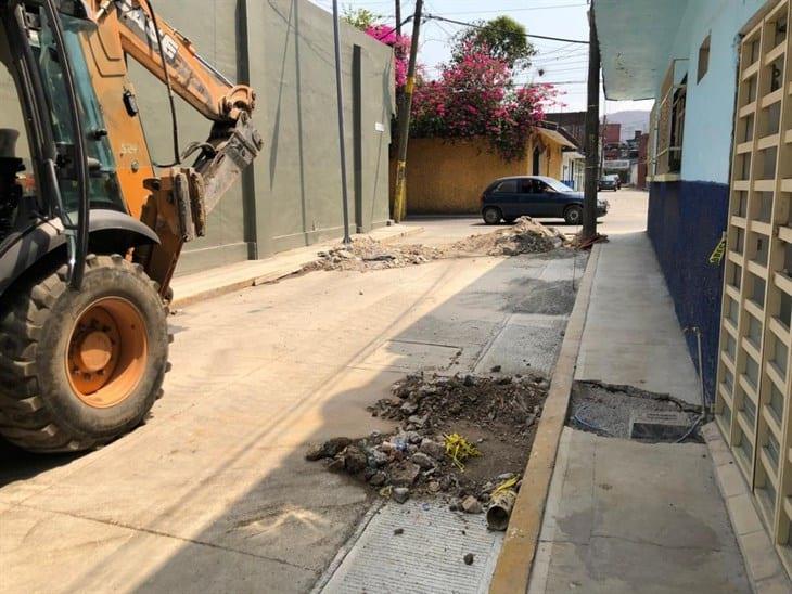 Calles cerradas y dañadas por obras en Río Blanco: denuncian ciudadanos; exigen respuesta de CAEV
