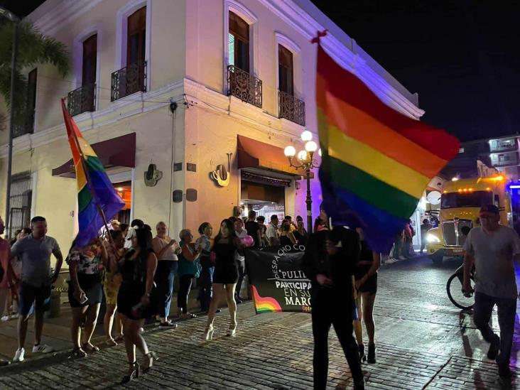 Marchan por el orgullo LGBT en calles de Córdoba